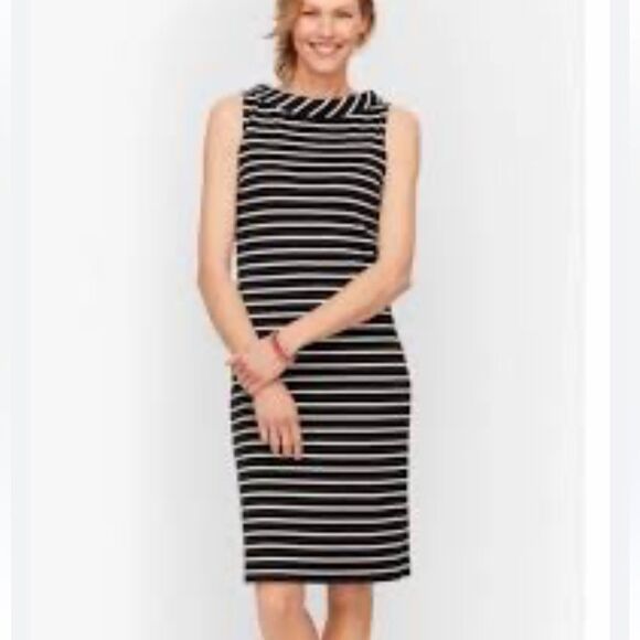 MOCKNECK KNIT SHIFT DRESS STRIPE - Picture 8 of 8